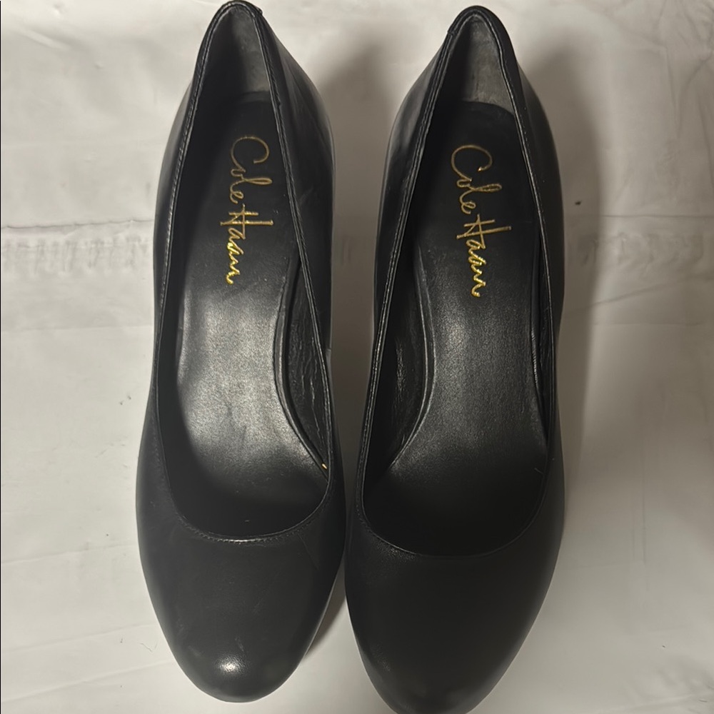 Cole Haan Black Leather Heels with Rounded Toe